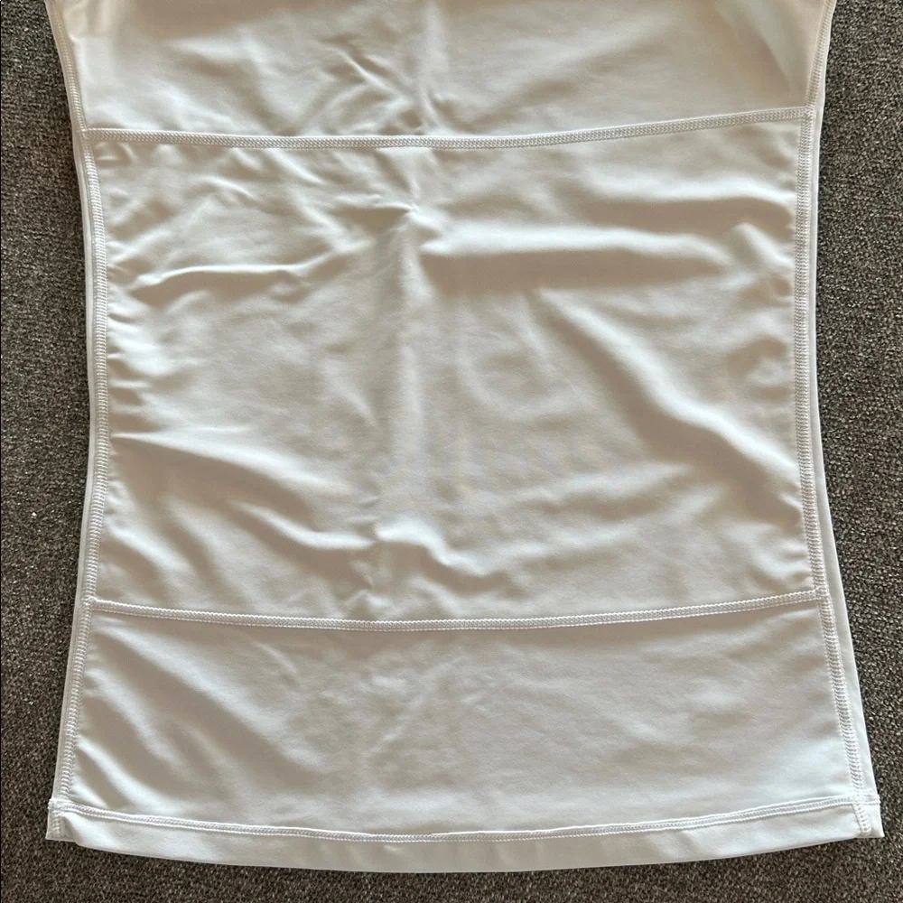 White Fitted Sleeveless Shaper / Tank Top size M? - Picture 2 of 2